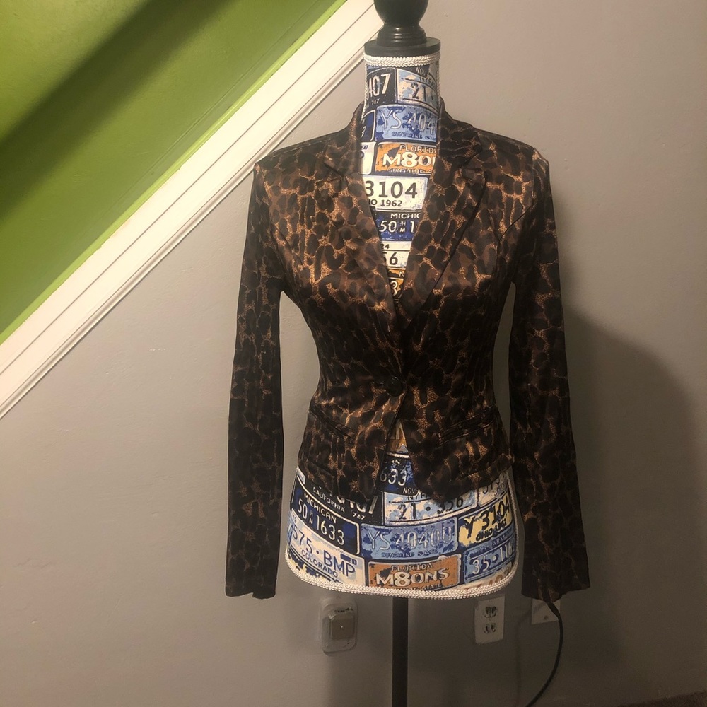 Animal Print Blazer, XS.